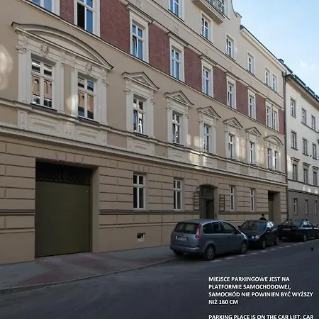 Apartment Lights Arianska 6 *